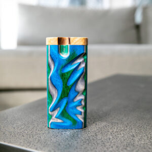 TT-45s Large Sculpted Diamond Wood Swivel Dugout